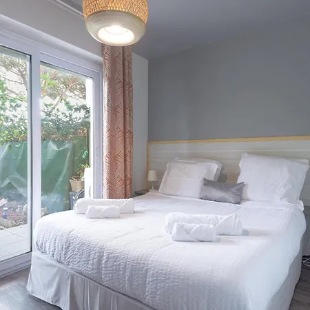 Apartment Beauvallon - Magnifique T2 Avec Jardin, Proche Centre, *
